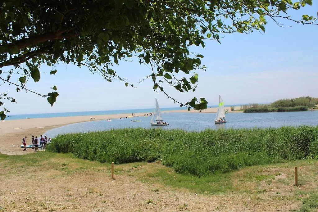 Blue Holidays Relax & Views Sylvia12 Empuriabrava 0*,  Spain